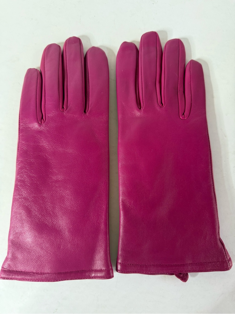 3M Thinsulate Women's Magenta Leather Gloves